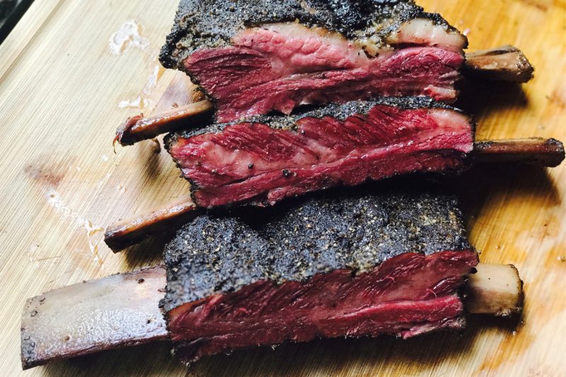 A Beginner’s Guide to Smoked Beef Ribs | ChefsTemp